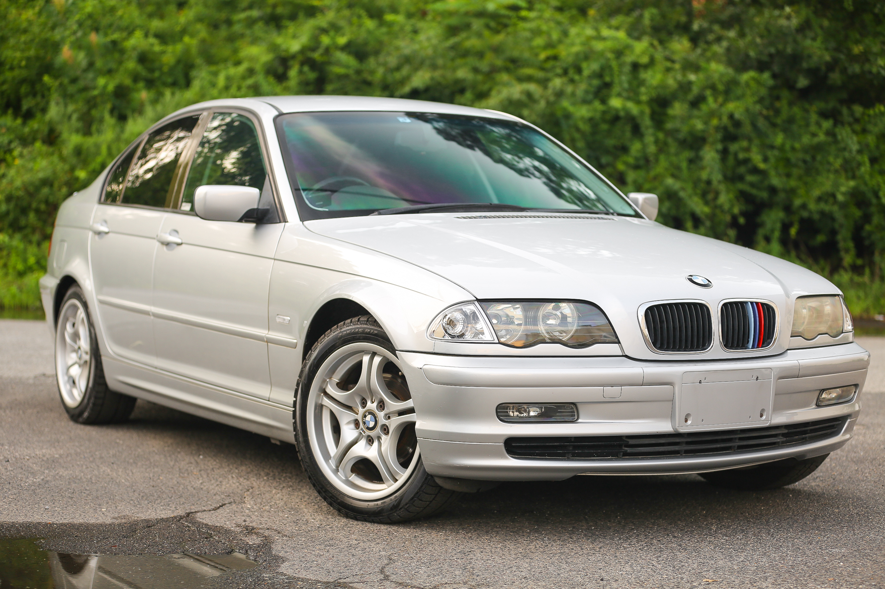 1998 BMW 318i Right Hand Drive - Available for $10,500